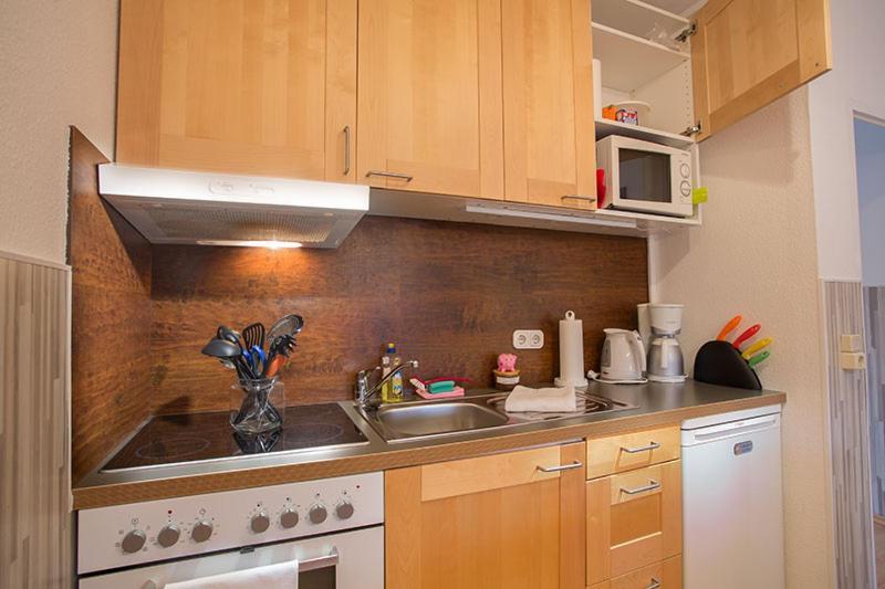 גרייפסוואלד H&H Apartments Im Herzen Der Stadt Teilweise Mit Balkon Ruhig Zentral Modern Mit Kueche מראה חיצוני תמונה